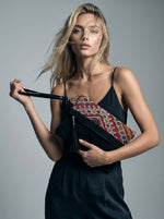 Clutch/Bandolera de piel Soho Negro y kilim