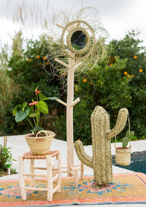 Espejo artesanal de esparto trenzado a mano by Muxu from Ibiza