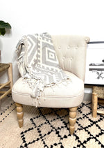 plaid artesanal jacquard gris by muxu from ibiza