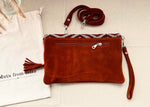 Clutch/Bandolera de piel Soho color taupe y kilim