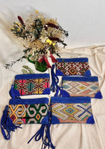 Bolso de mano de cuero azul y kilim reciclado 100%artesanal