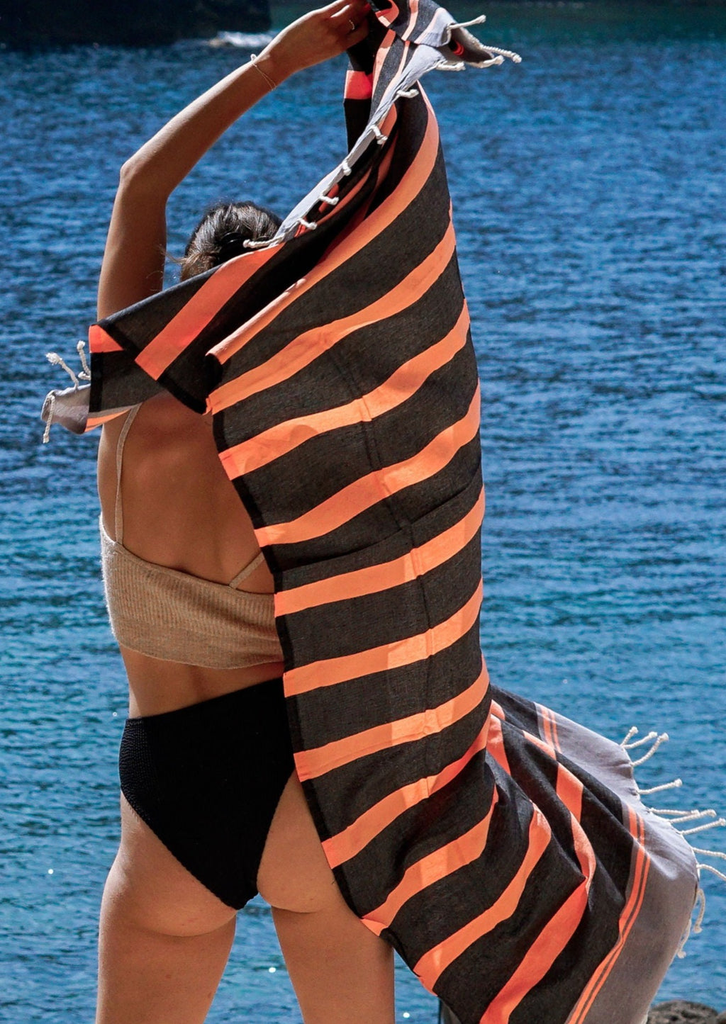 Fouta toalla tradicional Es Codolar Negro-Naranja Flúor 1mx2m