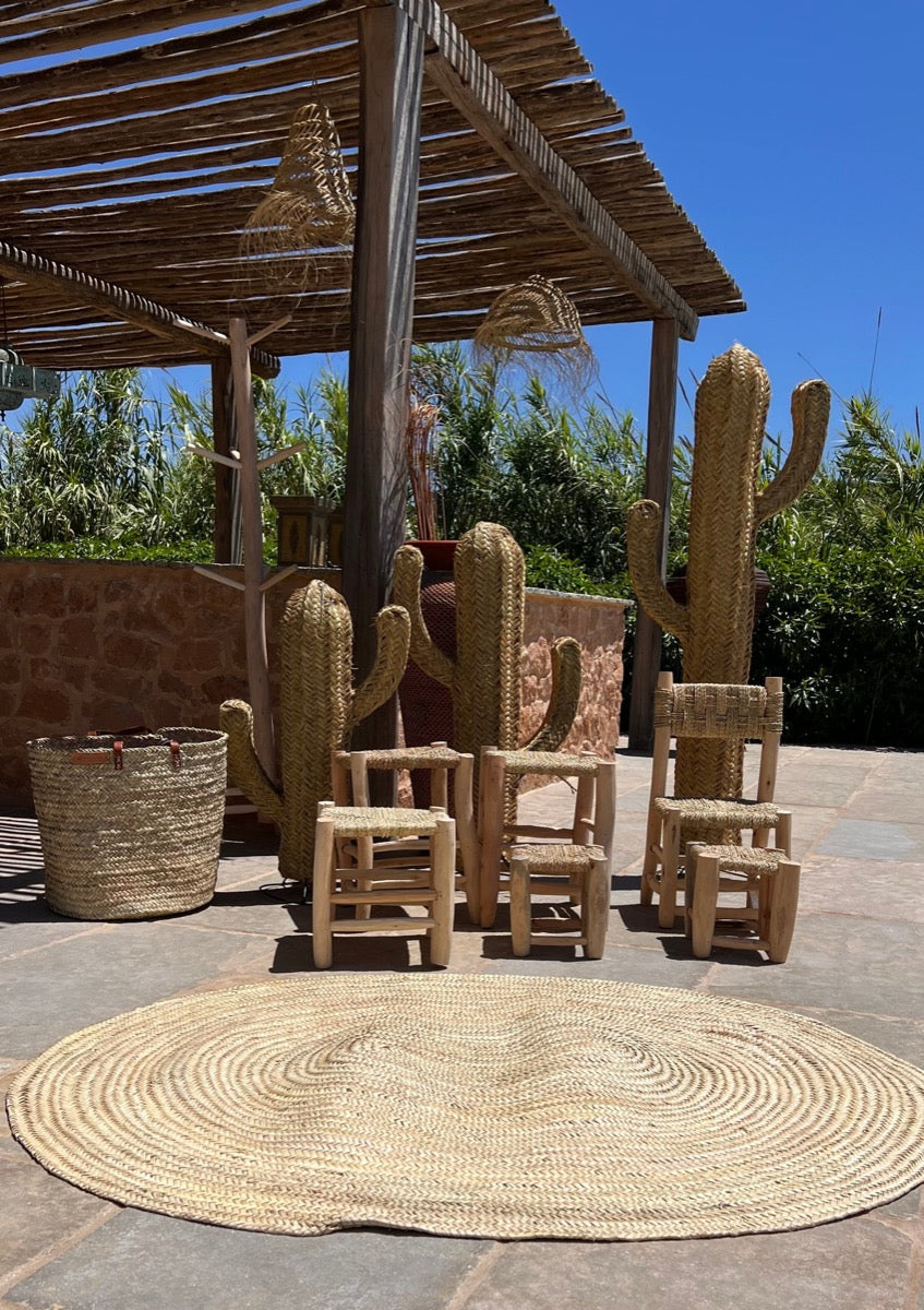 taburetes de madera y cuerda
